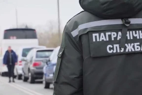 «Студентов, всех с видом на жительство, всех, кто давно не был». На границе массово допрашивают беларусов