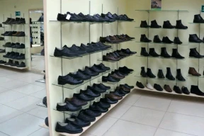 «Не везет беларуским властям с народом: и воспитан не так, и покупает не там и не то»